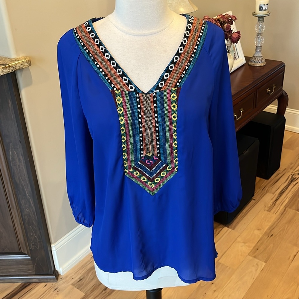 West 36th Top Royal Blue Shirt Silky Embroidered Womens M